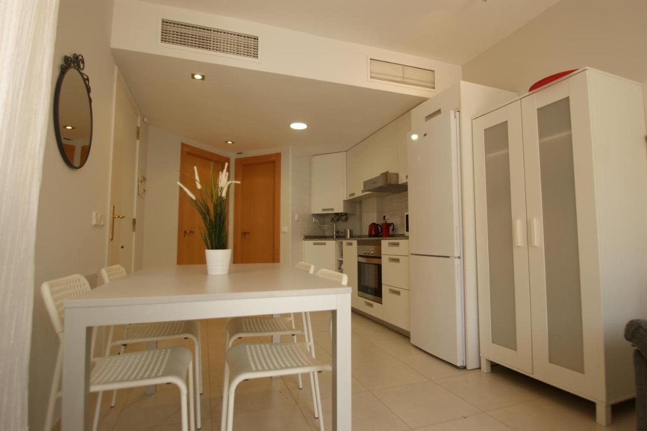 Apartamento En Vera A 300 M De La Playa, Con Patio Y Salida Directa A Calle Exteriör bild