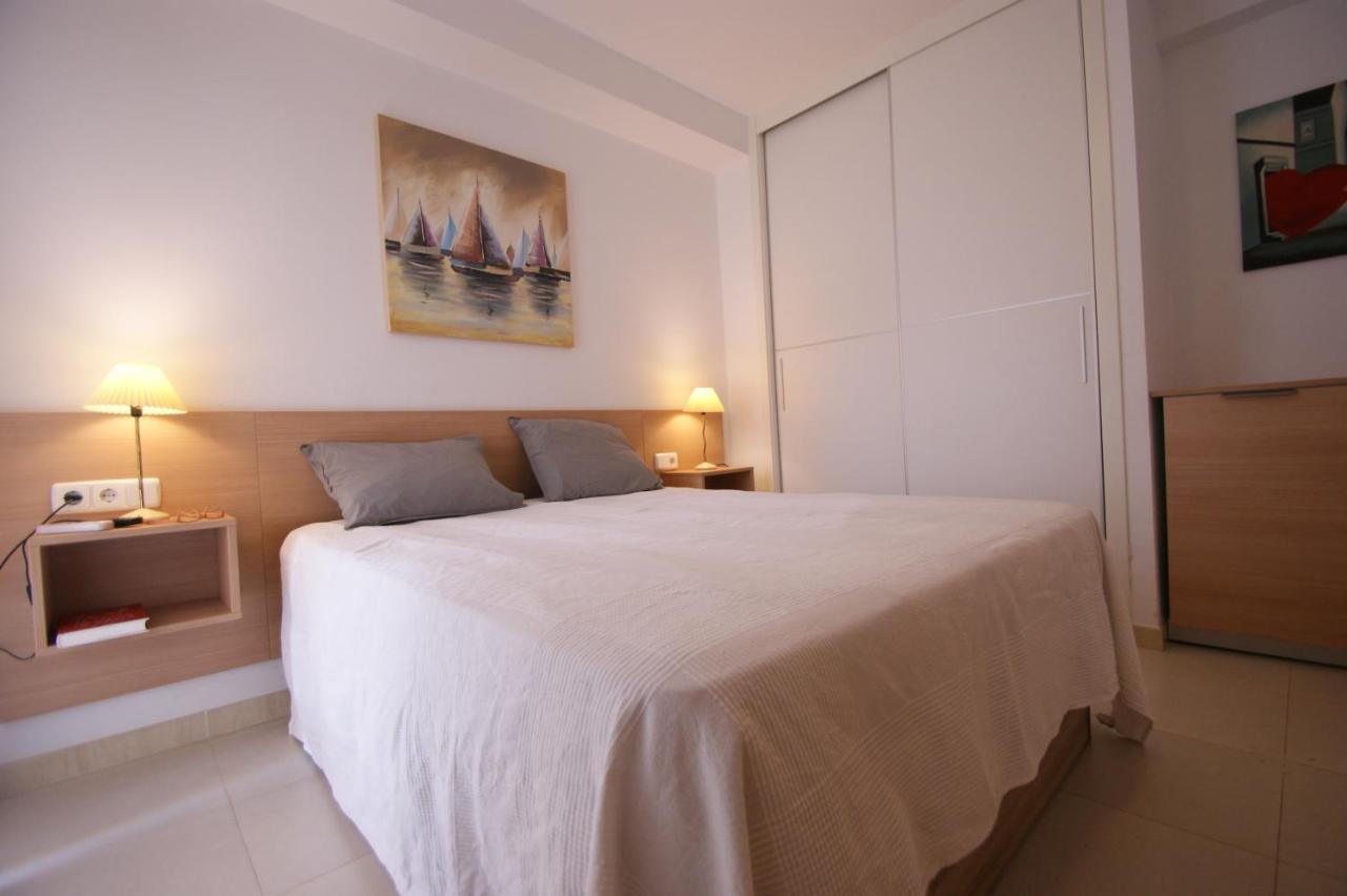 Apartamento En Vera A 300 M De La Playa, Con Patio Y Salida Directa A Calle Exteriör bild
